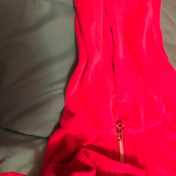 Jump suits - Picture 1 of 4